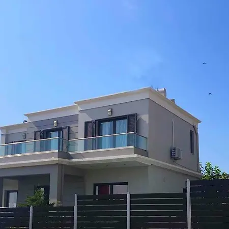Maria's Boutique Luxury House! Swimming Pool ! *