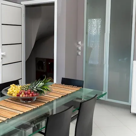 Maria's Boutique Luxury House! Swimming Pool ! Holiday home *