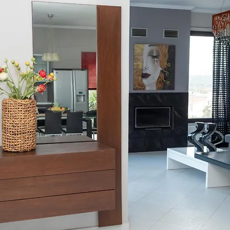 Holiday home Maria's Boutique Luxury House! Swimming Pool !