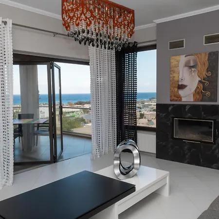 Maria's Boutique Luxury House! Swimming Pool ! Holiday home